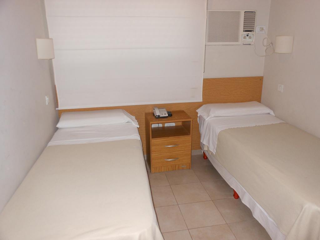 Hotel Diamante Resistencia Exterior foto